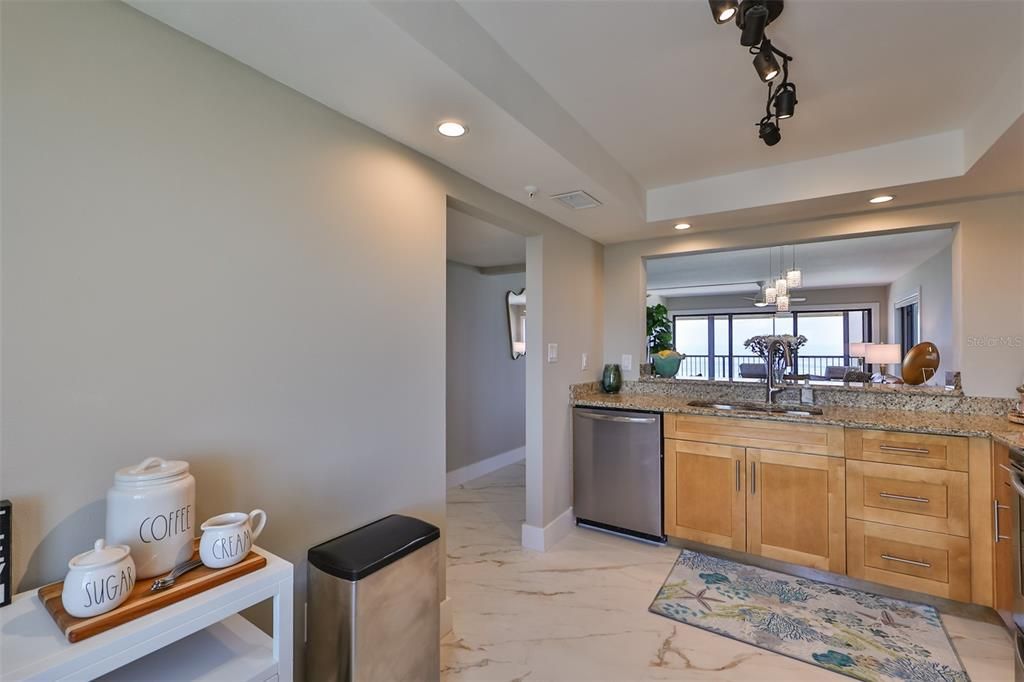 Recently Sold: $1,349,900 (2 beds, 2 baths, 1225 Square Feet)