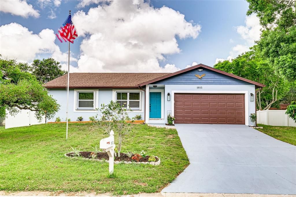 Recently Sold: $489,500 (3 beds, 2 baths, 1550 Square Feet)