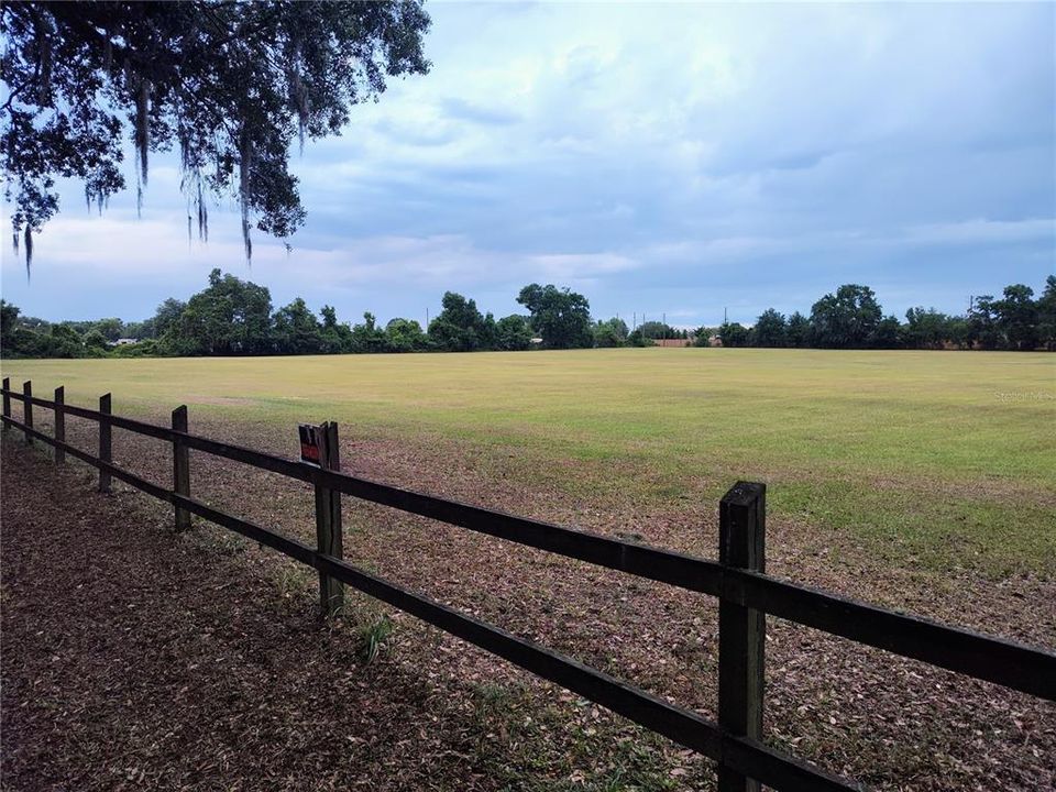 Active With Contract: $550,000 (10.00 acres)