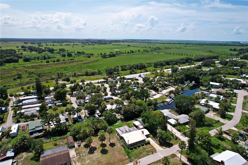 Vendido Recientemente: $267,395 (2 camas, 2 baños, 1956 Pies cuadrados)