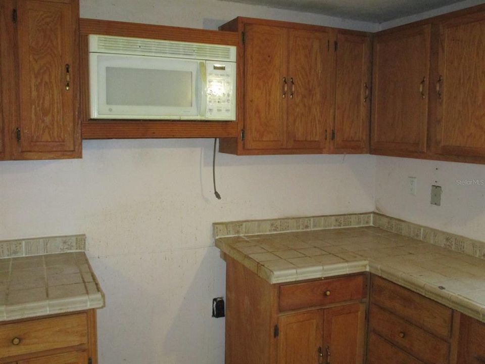 Vendido Recientemente: $130,000 (3 camas, 2 baños, 1500 Pies cuadrados)