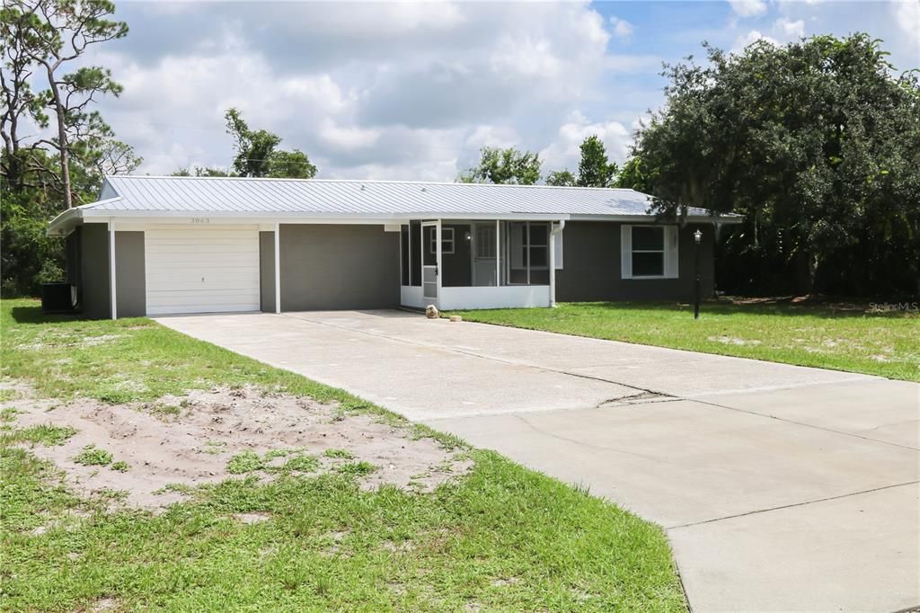 Recently Sold: $256,300 (3 beds, 2 baths, 932 Square Feet)