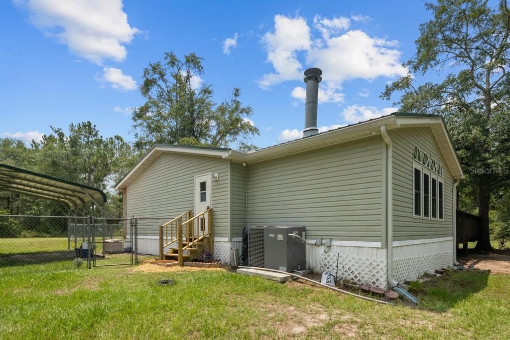 Side of home and side porch