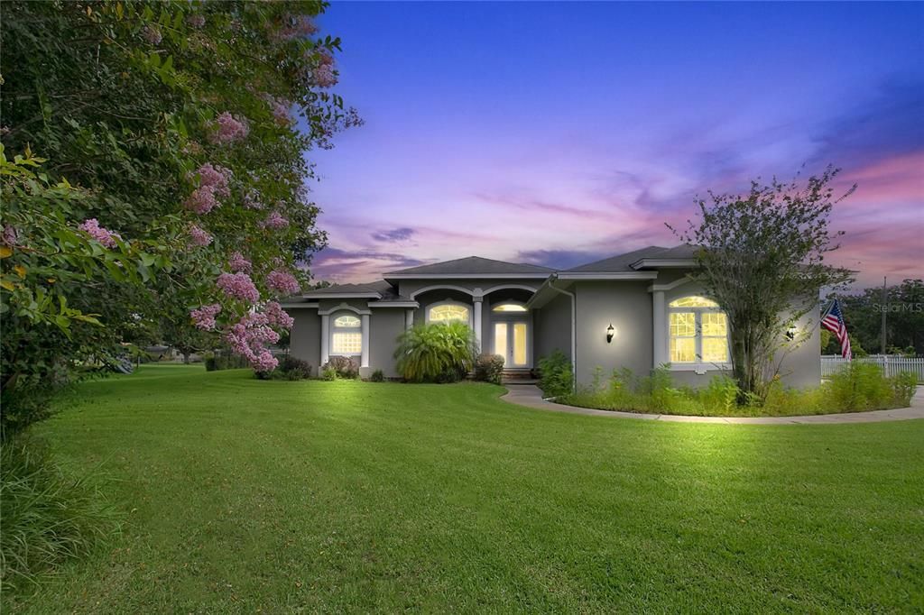 Vendido Recientemente: $499,999 (5 camas, 2 baños, 2551 Pies cuadrados)