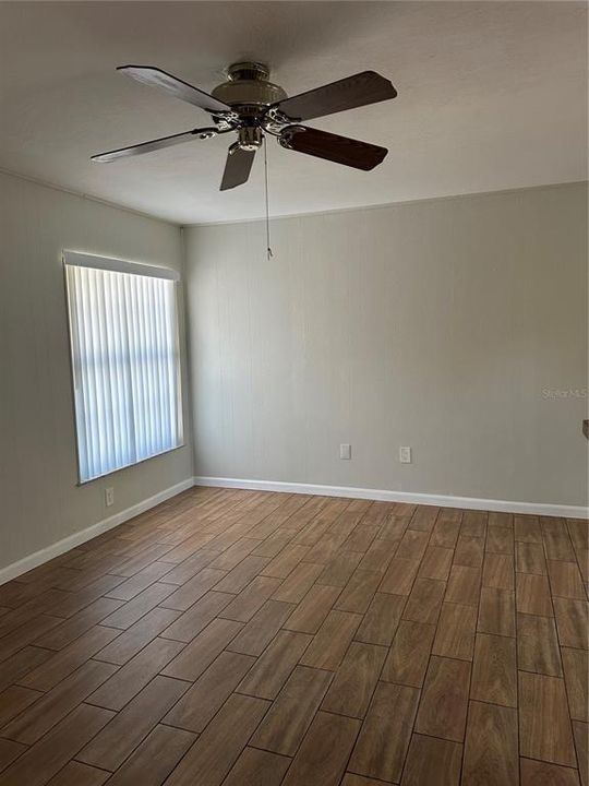 Recently Rented: $2,100 (3 beds, 2 baths, 1584 Square Feet)