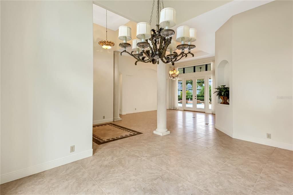 Formal Dinning Room