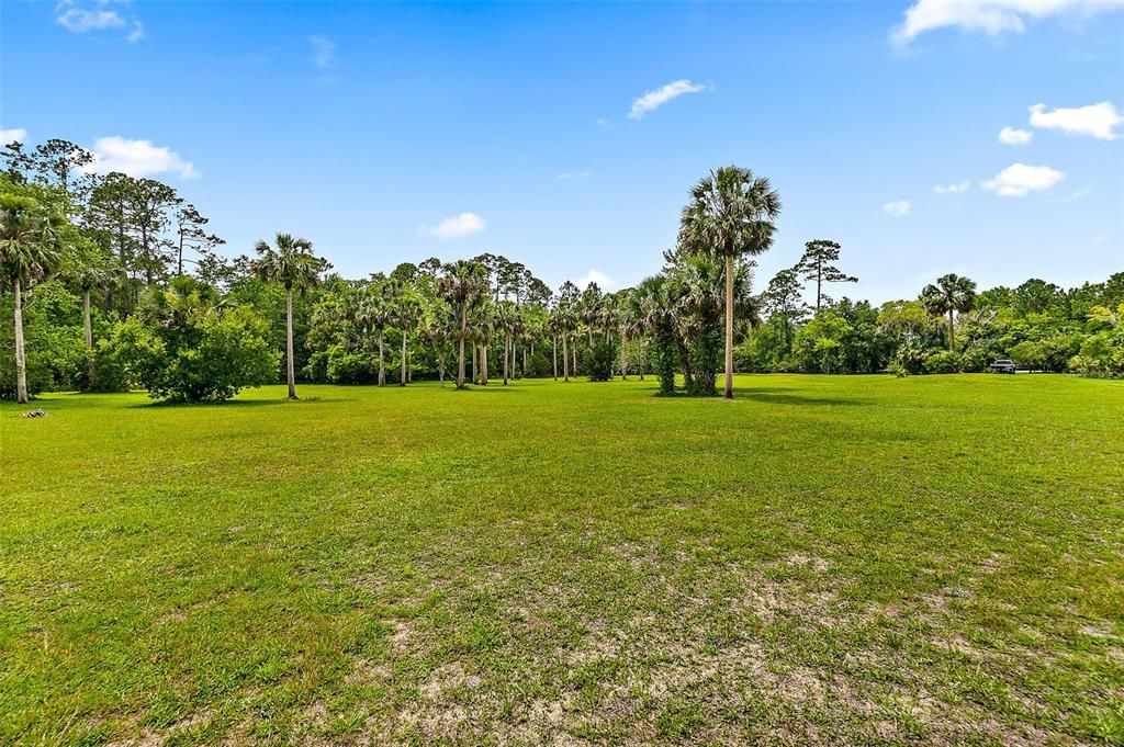 Vendido Recientemente: $320,000 (3.19 acres)