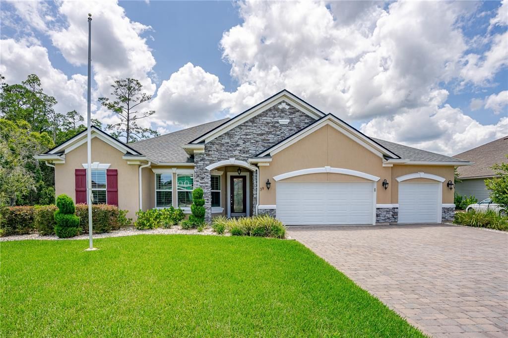 Recently Sold: $799,900 (3 beds, 3 baths, 2954 Square Feet)