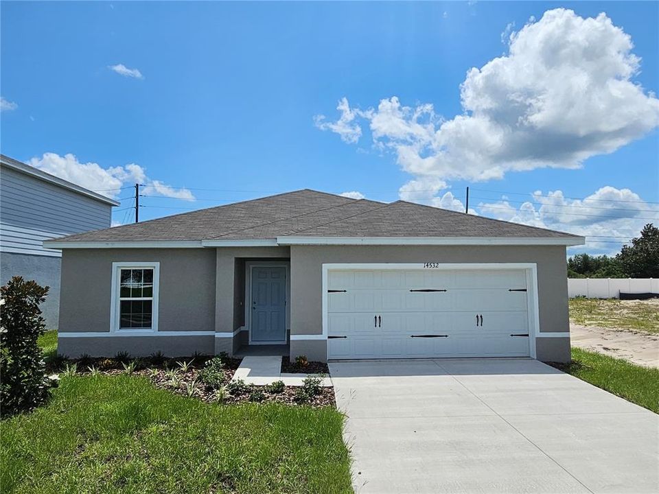 Недавно продано: $325,565 (4 спален, 2 ванн, 1722 Квадратных фут)