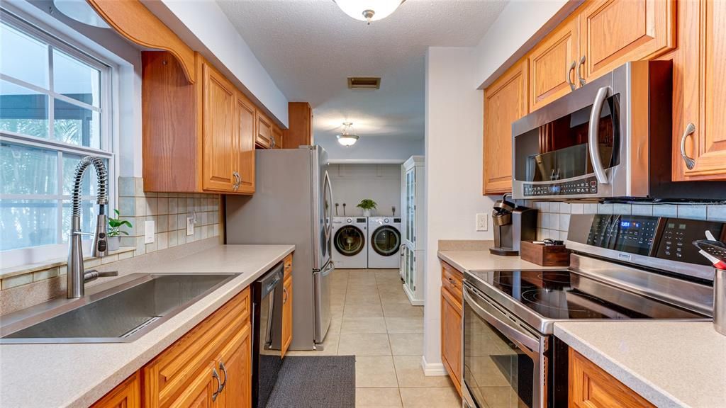 For Rent: $5,000 (2 beds, 2 baths, 1166 Square Feet)