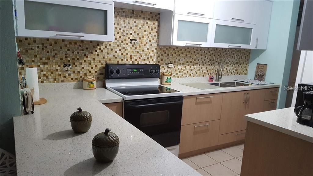 Vendido Recientemente: $120,000 (2 camas, 2 baños, 1335 Pies cuadrados)