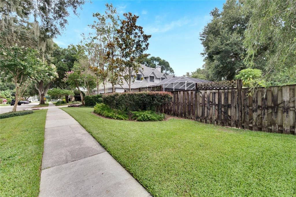 Recently Sold: $650,000 (5 beds, 3 baths, 2979 Square Feet)