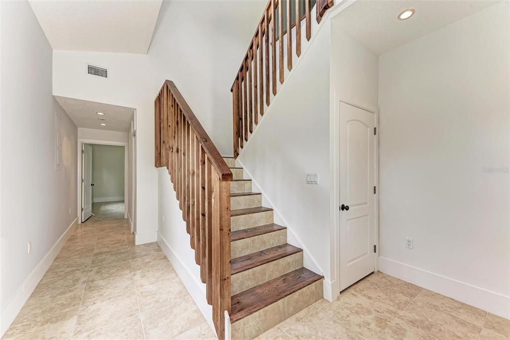 Recently Sold: $550,000 (2 beds, 2 baths, 1344 Square Feet)