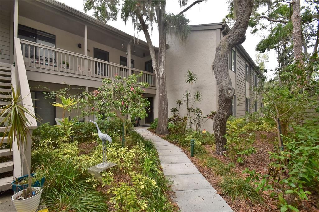 Recently Sold: $589,800 (3 beds, 2 baths, 1528 Square Feet)