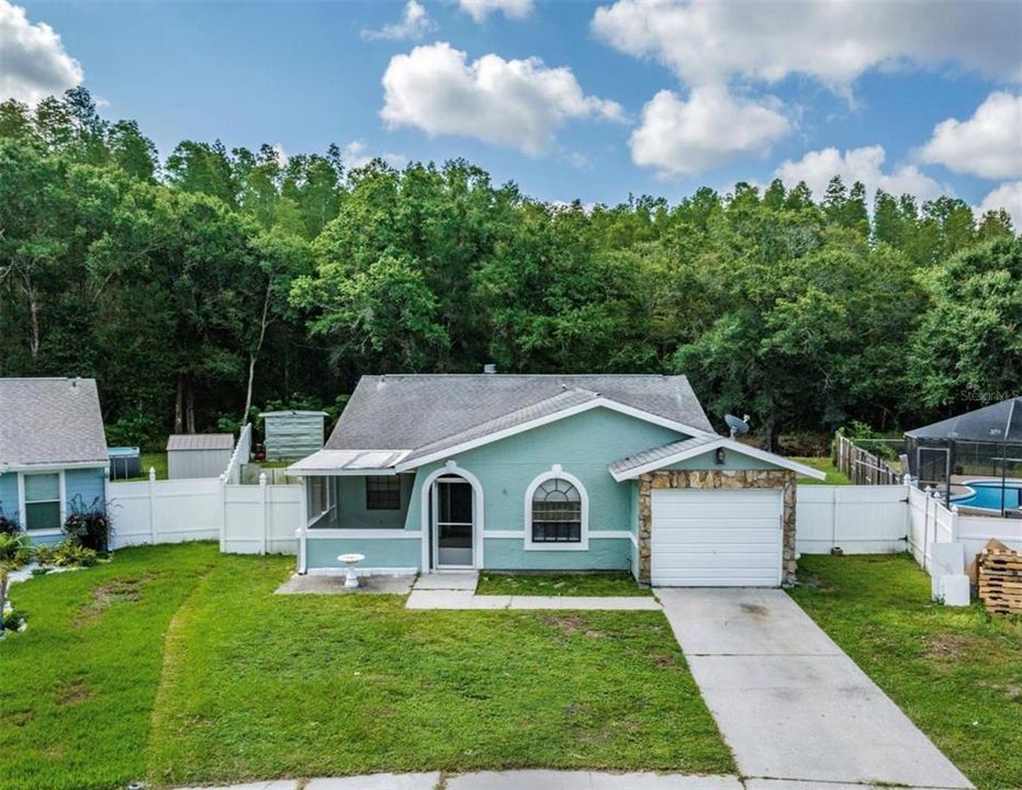 Recently Sold: $345,000 (3 beds, 2 baths, 1222 Square Feet)