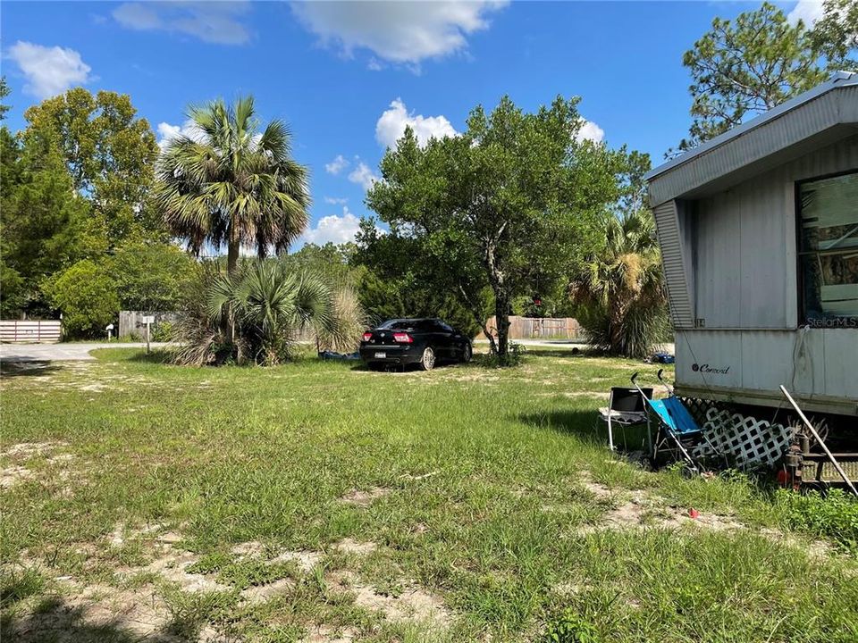 For Sale: $131,000 (2 beds, 1 baths, 728 Square Feet)