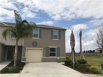 Recently Rented: $1,900 (3 beds, 2 baths, 1724 Square Feet)