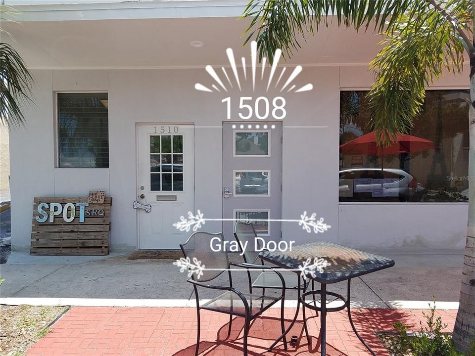 Active With Contract: $1,850 (1 beds, 1 baths, 412 Square Feet)