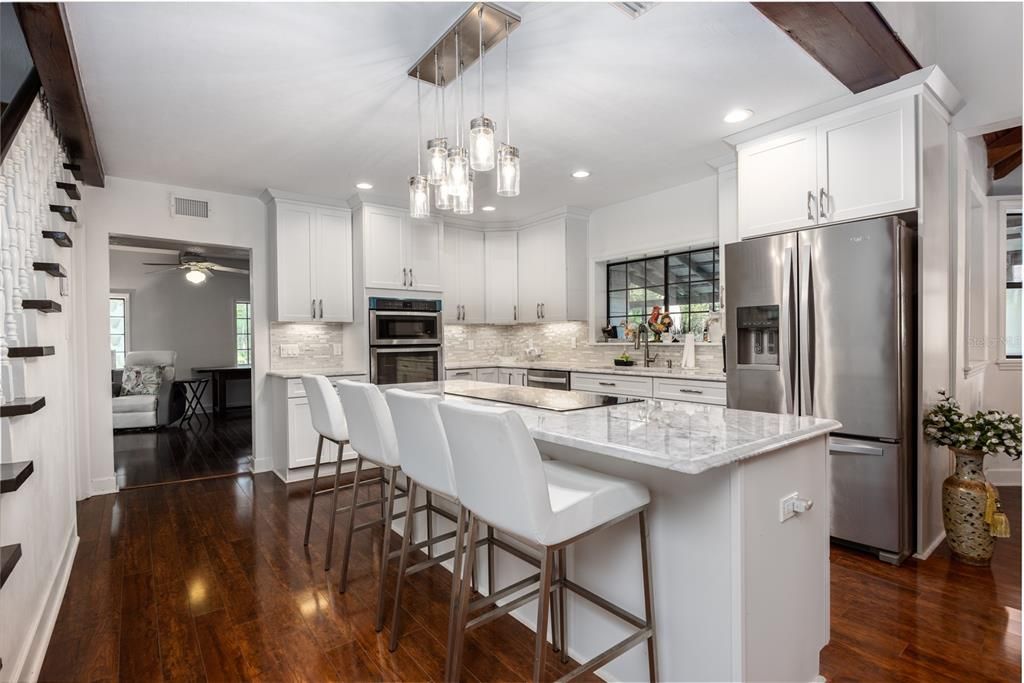 Recently Sold: $699,000 (3 beds, 2 baths, 2649 Square Feet)