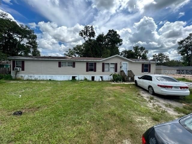 Recently Sold: $89,000 (4 beds, 2 baths, 1890 Square Feet)