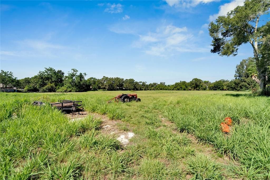 For Sale: $2,199,000 (6.13 acres)