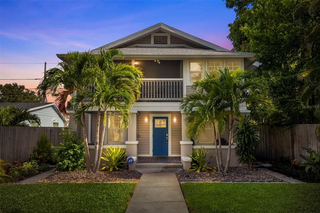 Recently Sold: $600,000 (4 beds, 2 baths, 2130 Square Feet)