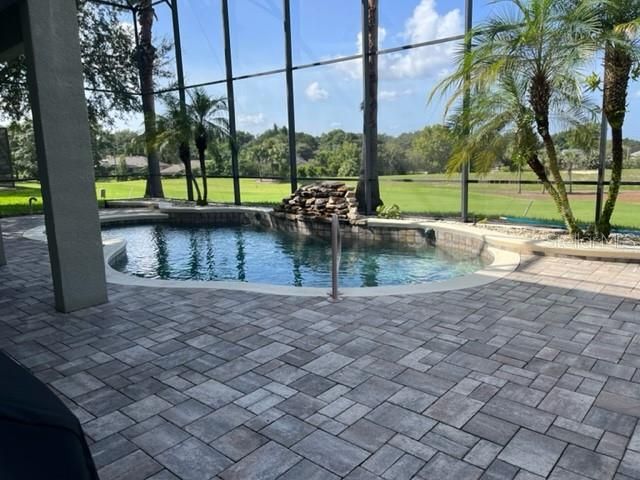 Recently Sold: $669,000 (5 beds, 3 baths, 3006 Square Feet)