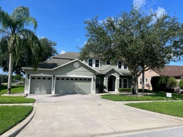 Recently Sold: $669,000 (5 beds, 3 baths, 3006 Square Feet)