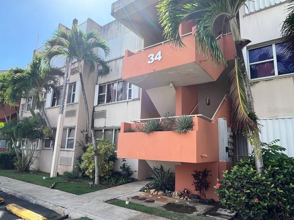 Vendido Recientemente: $153,500 (3 camas, 2 baños, 1481 Pies cuadrados)