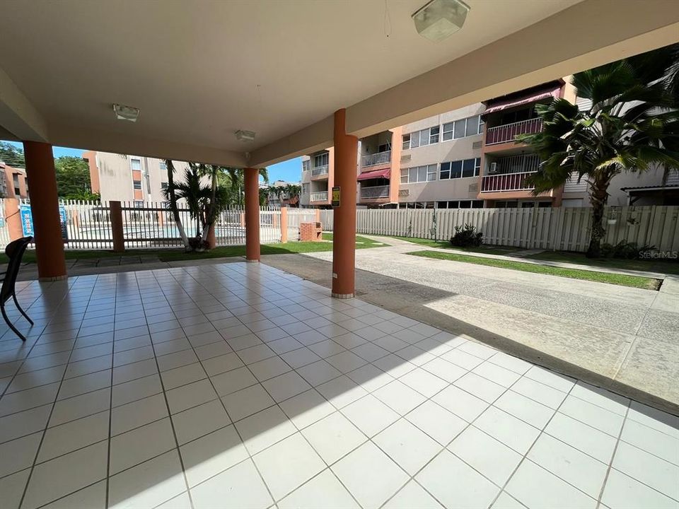 Vendido Recientemente: $153,500 (3 camas, 2 baños, 1481 Pies cuadrados)