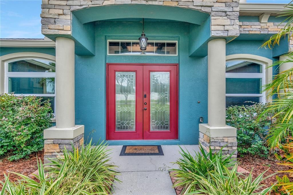 Recently Sold: $649,990 (5 beds, 3 baths, 2467 Square Feet)
