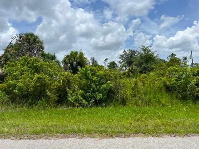 Recently Sold: $19,000 (0.23 acres)