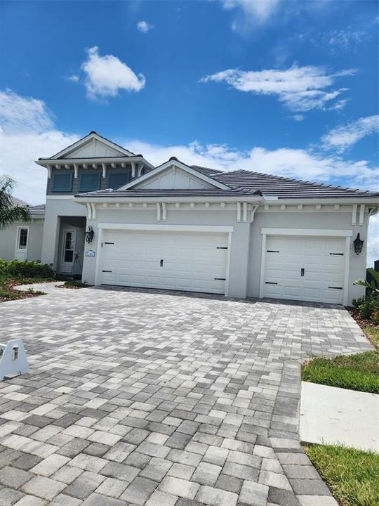 Recently Sold: $1,179,344 (4 beds, 3 baths, 2907 Square Feet)