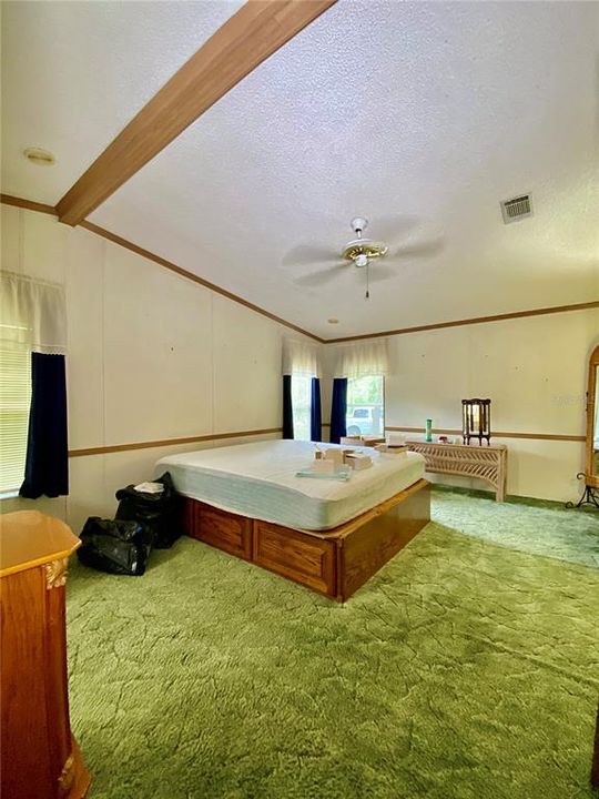 Недавно продано: $109,000 (2 спален, 2 ванн, 1456 Квадратных фут)