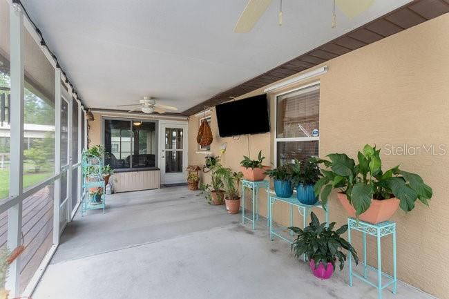 Recently Sold: $395,000 (3 beds, 2 baths, 1466 Square Feet)