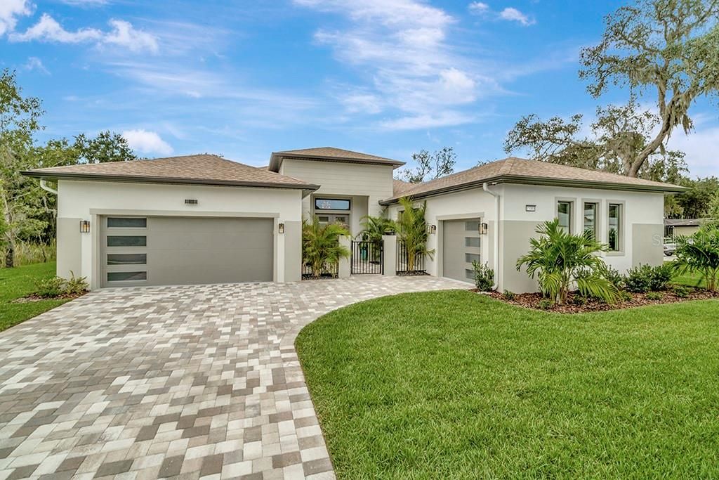 Recently Sold: $1,350,000 (4 beds, 3 baths, 3174 Square Feet)