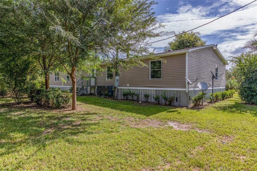 Recently Sold: $295,000 (5 beds, 3 baths, 2280 Square Feet)