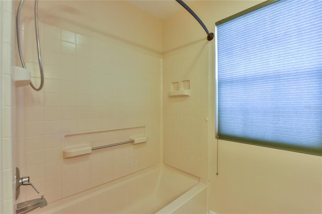 最近租的: $2,500 (3 贝兹, 2 浴室, 1288 平方英尺)