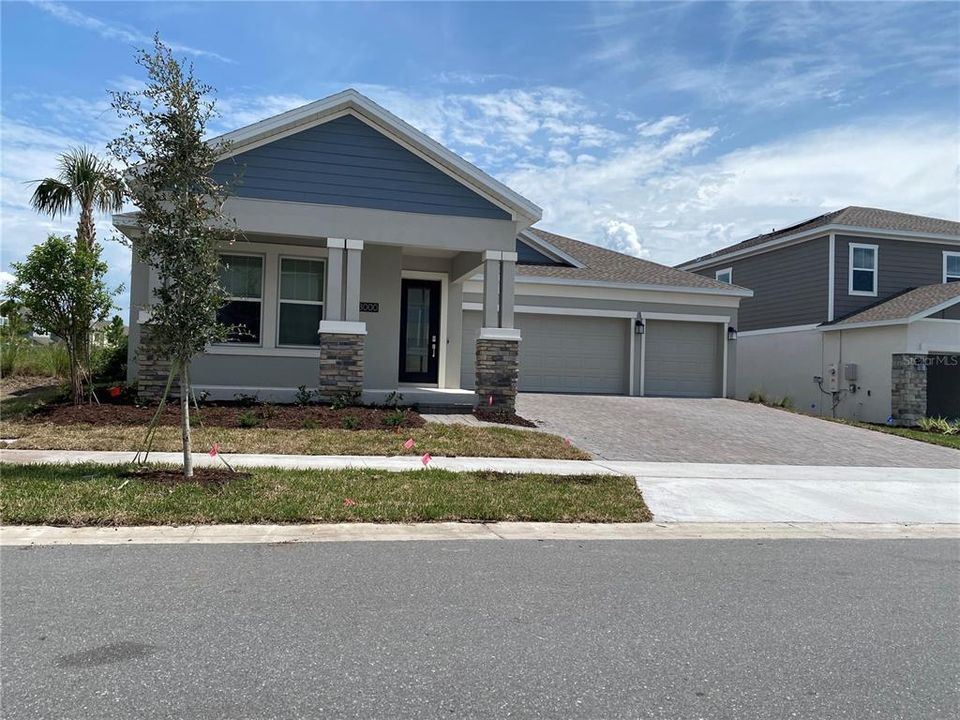 Recently Sold: $592,521 (4 beds, 3 baths, 2656 Square Feet)