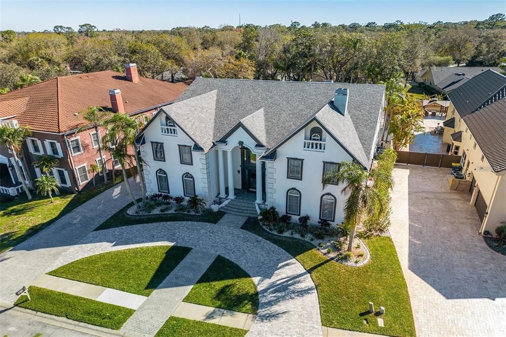 Recently Sold: $1,699,000 (7 beds, 5 baths, 8746 Square Feet)