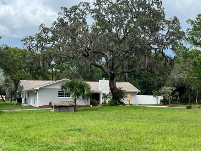 Active With Contract: $543,000 (5 beds, 3 baths, 3258 Square Feet)