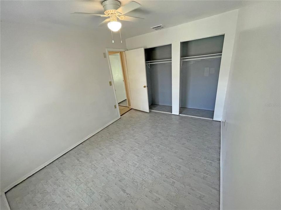 Recently Rented: $1,000 (2 beds, 1 baths, 900 Square Feet)