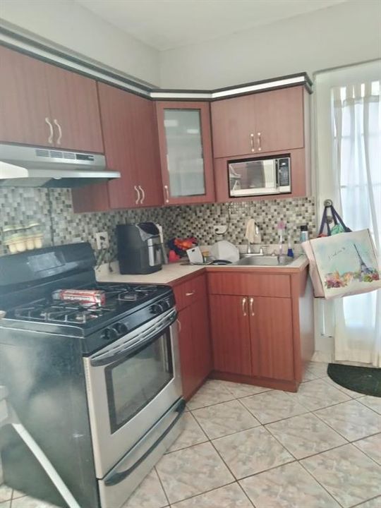 Vendido Recientemente: $165,000 (5 camas, 0 baños, 1905 Pies cuadrados)