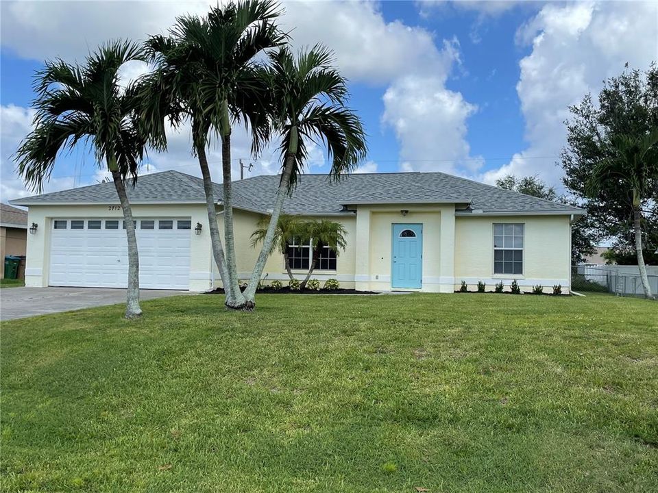 Recently Rented: $3,200 (3 beds, 2 baths, 1288 Square Feet)