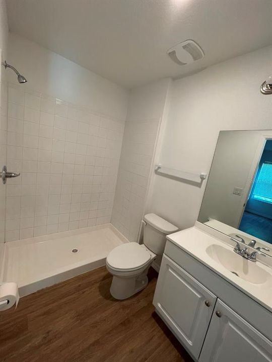 Недавно арендовано: $1,400 (2 спален, 2 ванн, 1016 Квадратных фут)