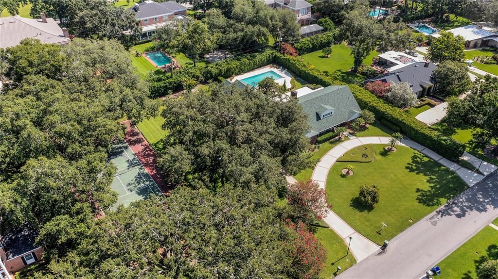 Recently Sold: $1,375,000 (4 beds, 4 baths, 4053 Square Feet)