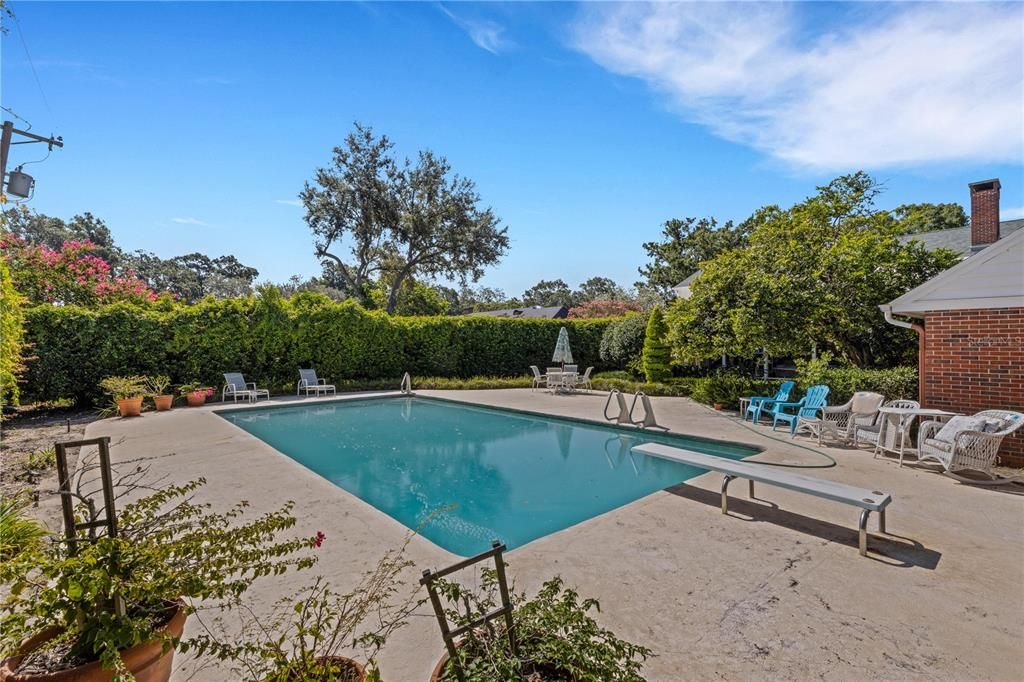 Recently Sold: $1,375,000 (4 beds, 4 baths, 4053 Square Feet)