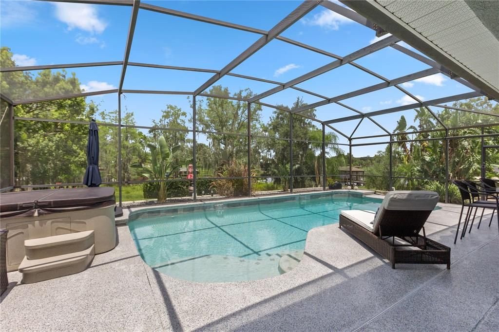 Recently Sold: $1,050,000 (3 beds, 3 baths, 2476 Square Feet)