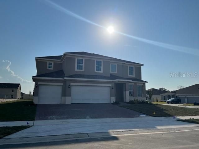 Recently Sold: $570,159 (5 beds, 3 baths, 4197 Square Feet)