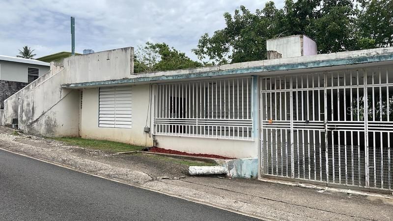 Vendido Recientemente: $49,000 (3 camas, 1 baños, 0 Pies cuadrados)